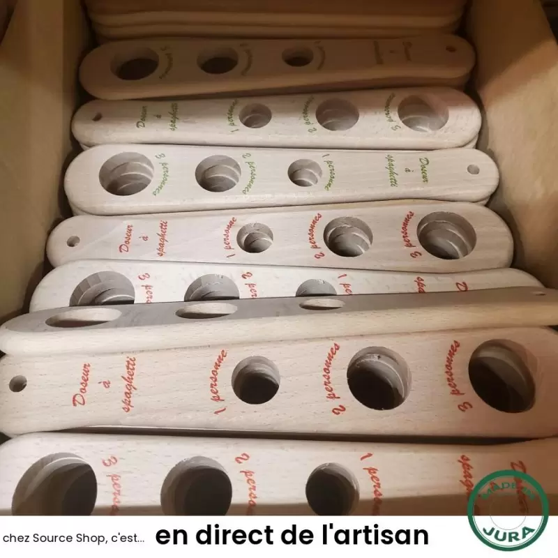 Doseur à spaghetti en bois de Hêtre du Jura - Artisanal & Local