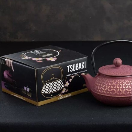 Théière Tsubaki en fonte rose vermillon 0.6L – Aromandise