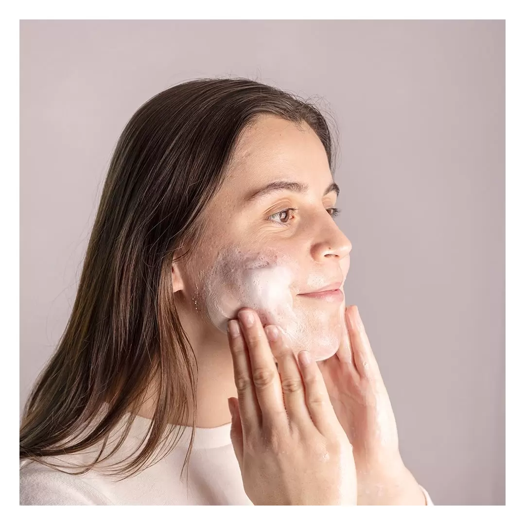 Savon au charbon Bio Détox émoi | Peau grasse | Louise émoi