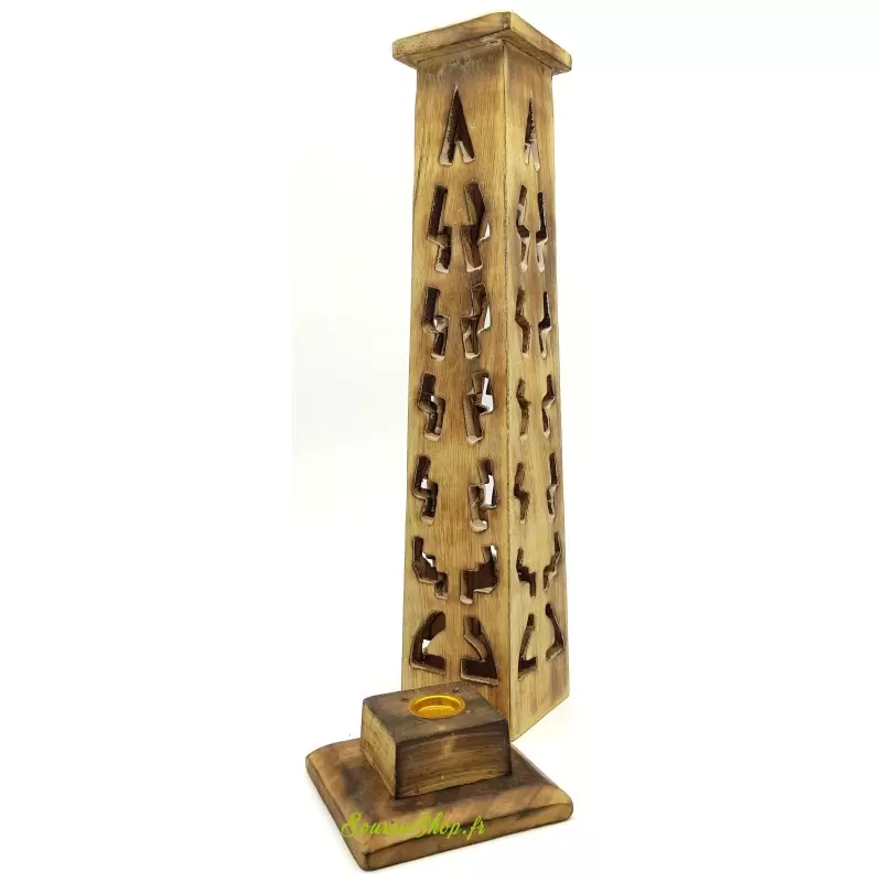 Brûleur d'encens vertical en bois motifs ethniques