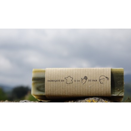 Savon BIO argile verte, karité & résineux "Le Forestier" - Savonnerie du Pilat