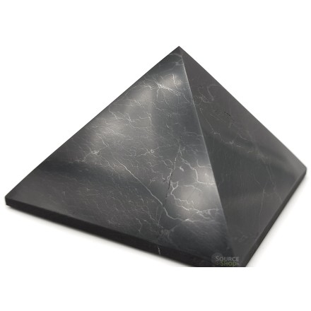 Pyramide de Shungite