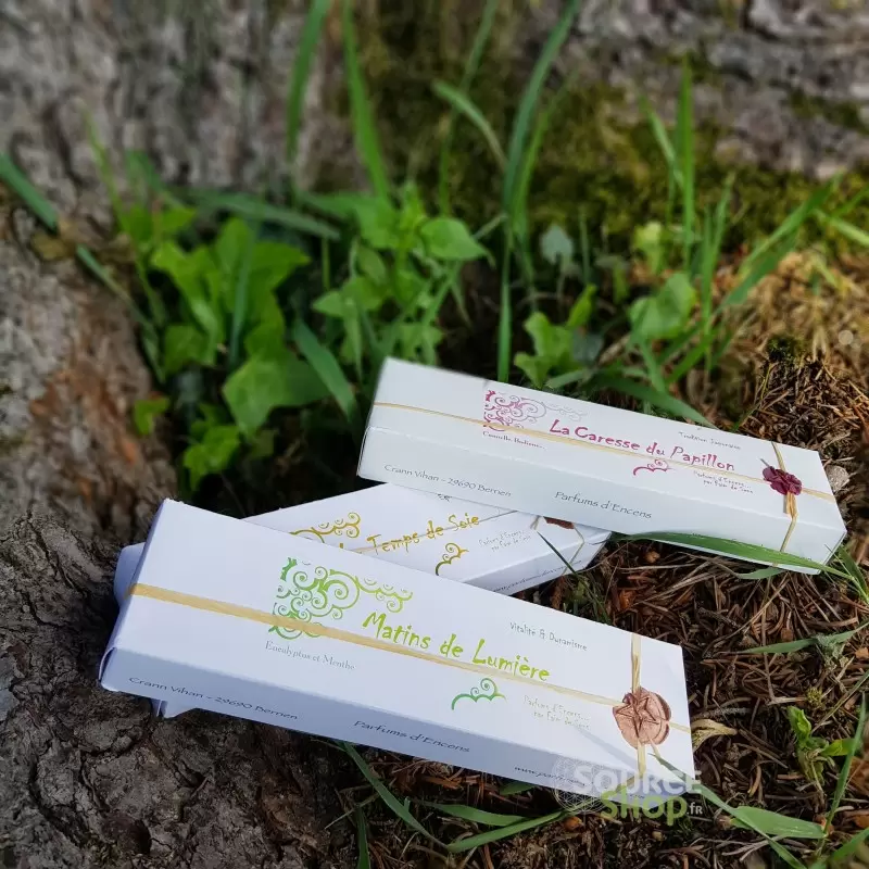 Encens BIO faits main La Caresse du Papillon - Tradition Japonaise - Parfums d'Encens