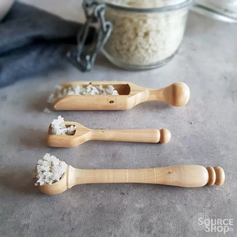 Cuillère doseuse à épices & sel en buis du Jura