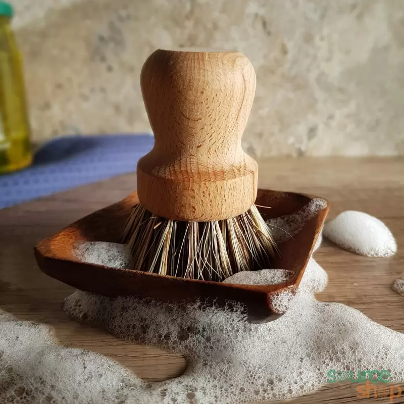 Brosse de vaisselle en bois - poignée ergonomique - La Droguerie Ecologique