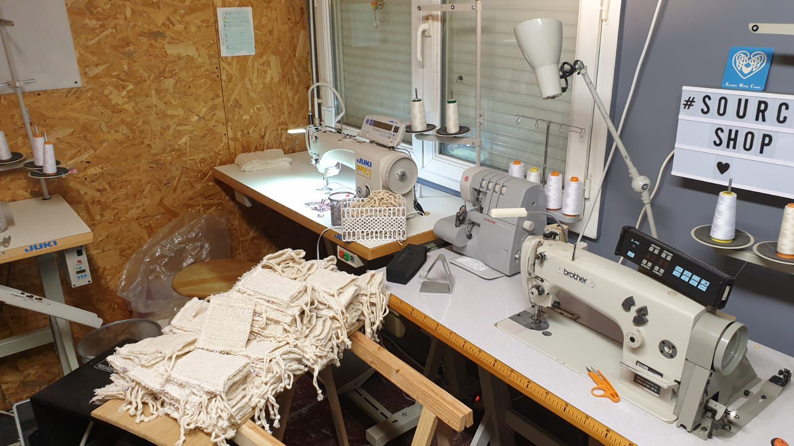 Fabrication artisanale filet à savon en sisal made in France – Source Shop