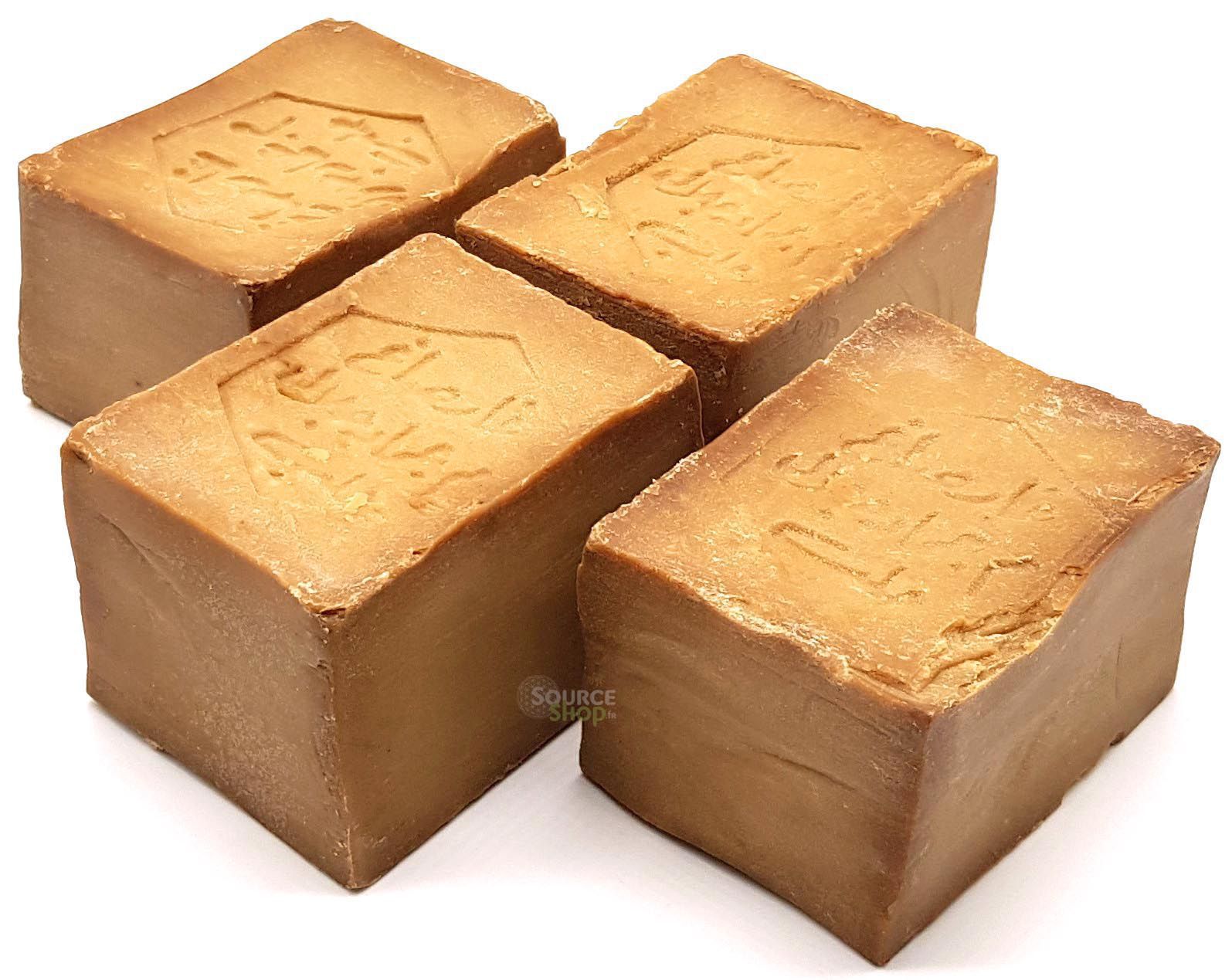 Savon d'Alep fabriqué par une savonnerie familiale en Syrie
